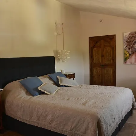 Luz De La Luna B&b, Casa Rural *